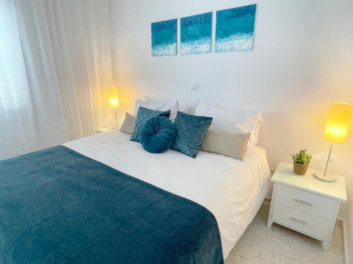 Direct Sea View & Quality Bed - Kings Palace 1 Bed Paphos Exterior photo